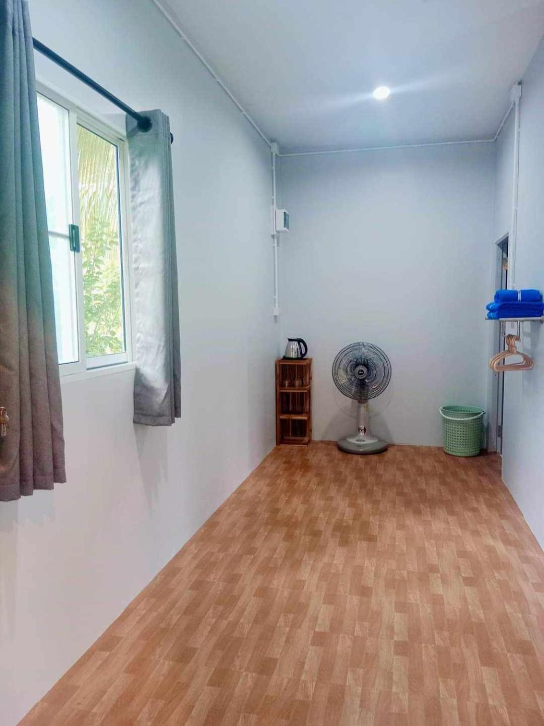 Family Resort Koh Phayam Eksteriør billede