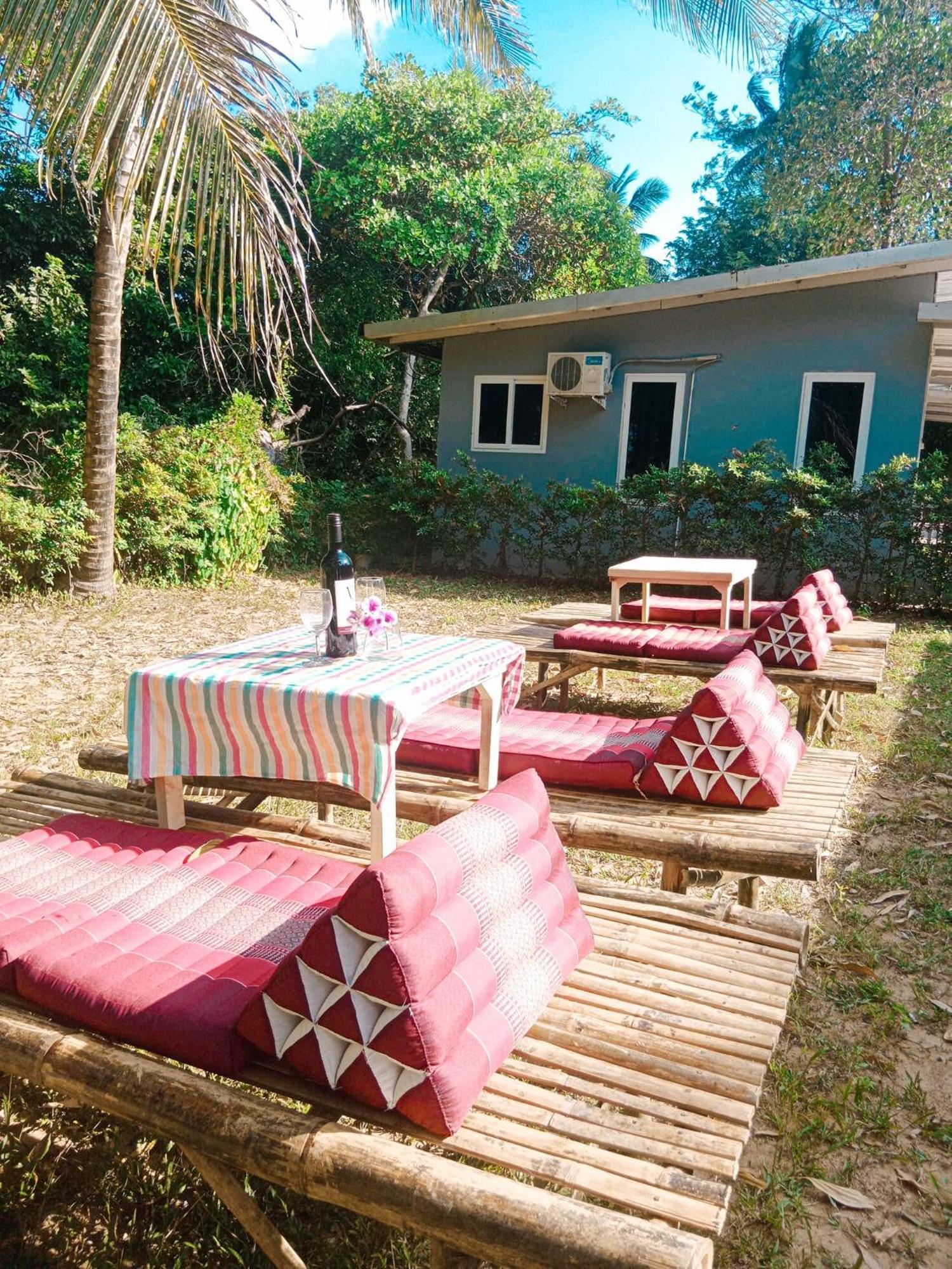 Family Resort Koh Phayam Eksteriør billede